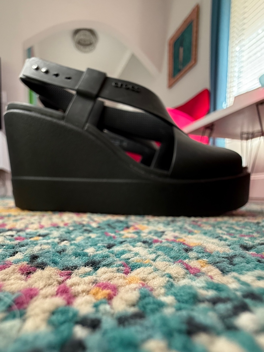 Crocs Brooklyn High Wedge Sandals in black, - Picture 4 of 7